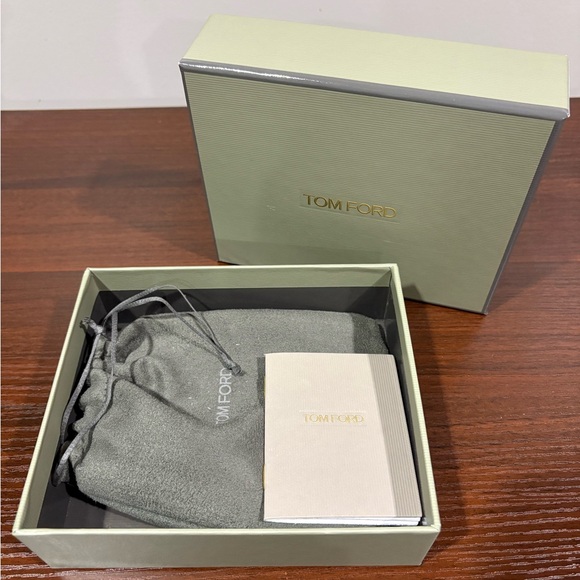 Tom Ford Passport Holder - Picture 4 of 5